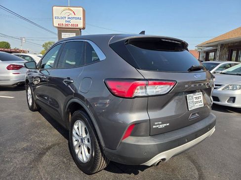 Used 2021 Ford Escape SE FWD image 4
