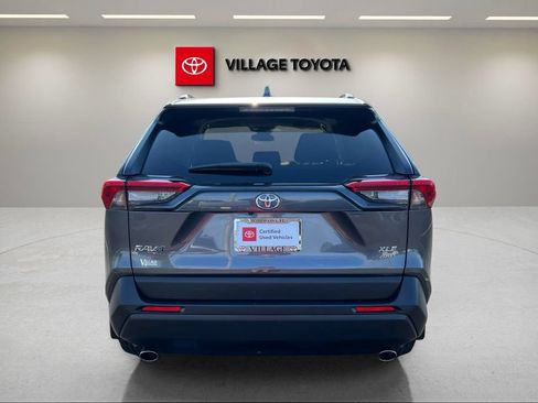 Certified 2024 Toyota RAV4 XLE AWD/4WD image 4