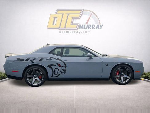Used 2022 Dodge Challenger SRT Hellcat Redeye RWD image 4