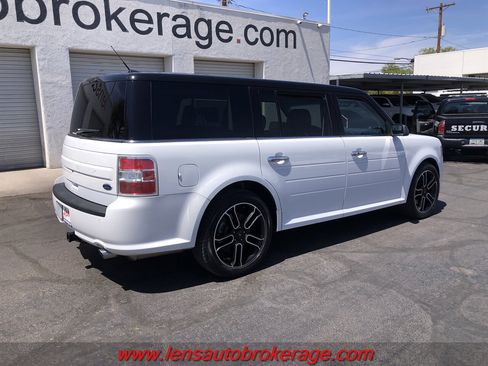 Used 2015 Ford Flex SEL w/ Equipment Group 202A FWD image 8