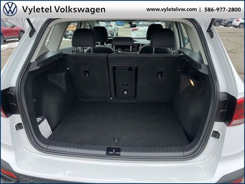 Certified 2023 Volkswagen Taos S image 10