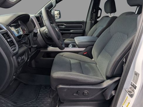 Used 2026 RAM 1500 Big Horn AWD/4WD image 11