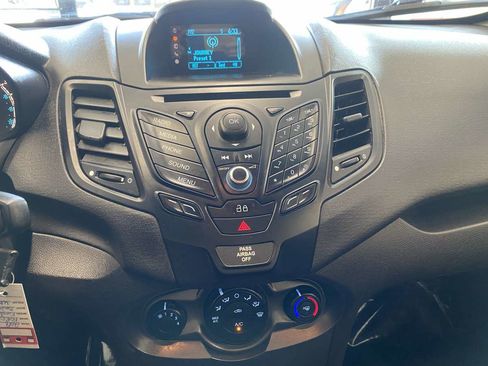 Used 2015 Ford Fiesta S image 15