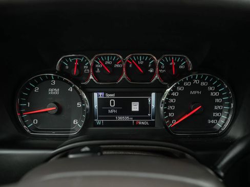 Used 2018 Chevrolet Tahoe LT AWD/4WD image 29