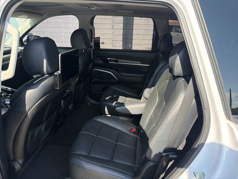 Used 2022 Kia Telluride SX w/ Nightfall Edition Package AWD/4WD image 13