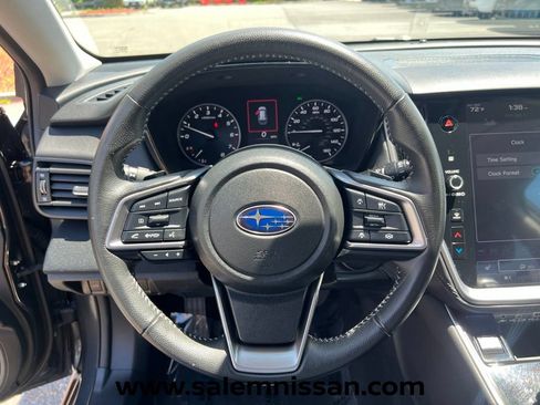 Used 2024 Subaru Outback Premium AWD/4WD image 13