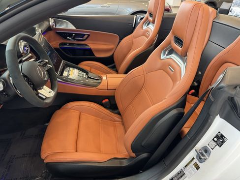 New 2025 Mercedes-Benz SL 63 AMG S e Performance 4MATIC image 2