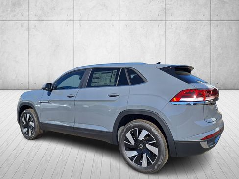 New 2026 Volkswagen Atlas Cross Sport SE image 7