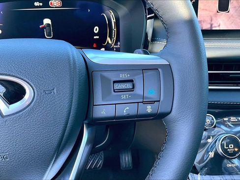 New 2026 INFINITI QX60 Luxe image 28