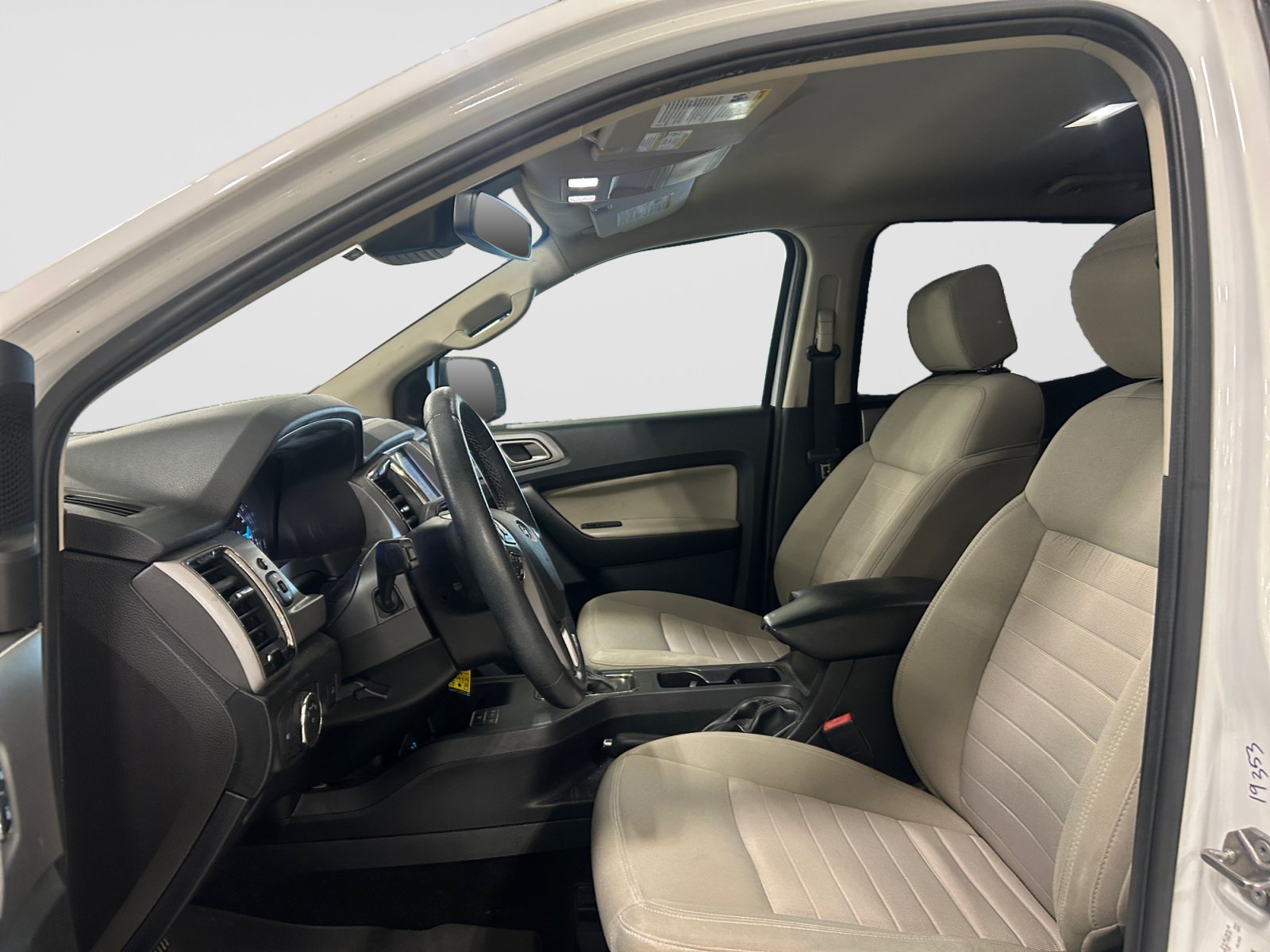 Used 2019 Ford Ranger XLT w/ Equipment Group 302A Luxury RWD image 9
