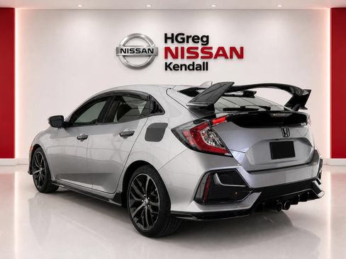 Used 2021 Honda Civic Sport image 2
