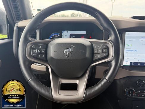 Used 2024 Ford Bronco Wildtrak AWD/4WD image 17