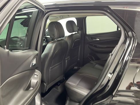 Used 2023 Buick Encore GX Select w/ Sport Touring Package FWD image 14