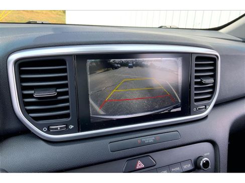 Used 2020 Kia Sportage LX FWD image 18