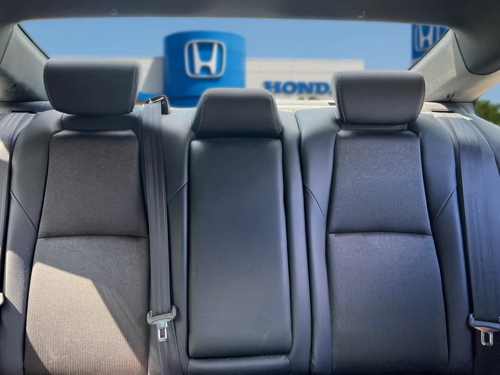 Used 2018 Honda Accord Sport image 24