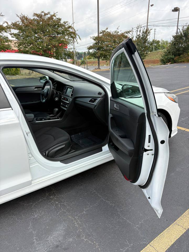 Used 2019 Hyundai Sonata SE FWD image 16