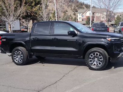 Used 2024 Chevrolet Colorado Z71 w/ Z71 Convenience Package 2