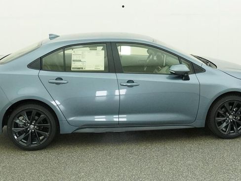 Used 2026 Toyota Corolla SE w/ SE Premium Package FWD image 46