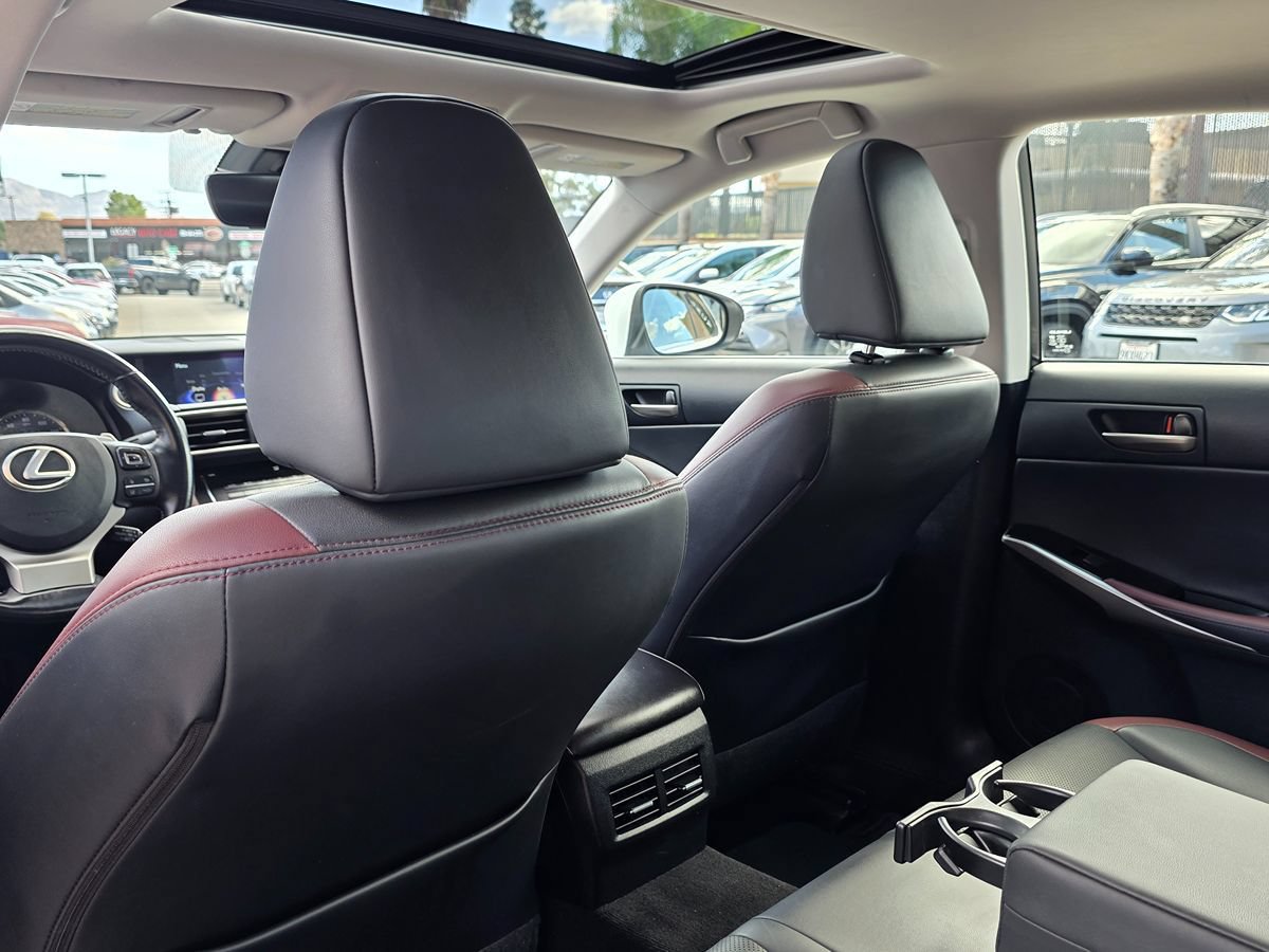 Used 2017 Lexus IS 200t RWD image 23