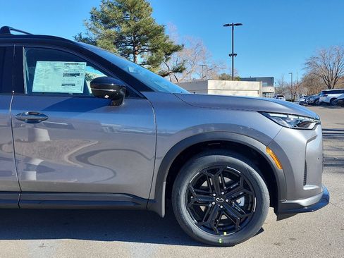 New 2026 INFINITI QX60 Sport image 4