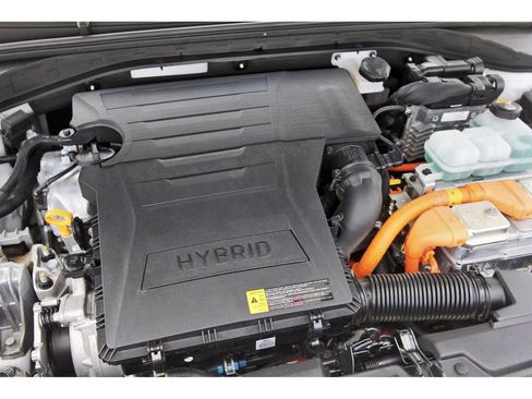 Used 2020 Hyundai Ioniq SE FWD image 36