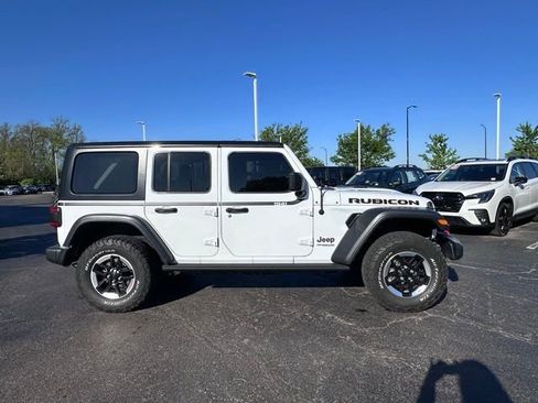 Used 2021 Jeep Wrangler Unlimited Rubicon AWD/4WD image 10