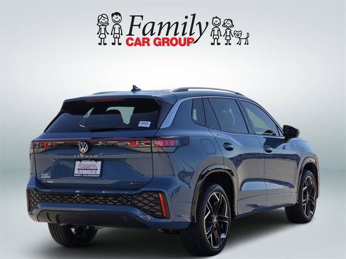 New 2026 Volkswagen Tiguan SEL R-Line image 4