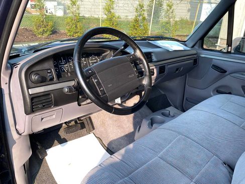 Used 1995 Ford F150 2WD Regular Cab image 7