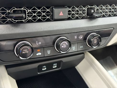 Used 2023 Honda Accord LX image 25