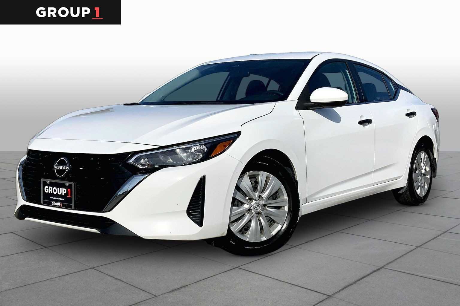Used 2025 Nissan Sentra S FWD image 1