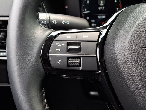 Used 2026 Honda CR-V EX-L image 21