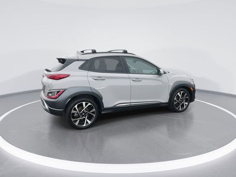 Used 2023 Hyundai Kona Limited AWD/4WD image 8