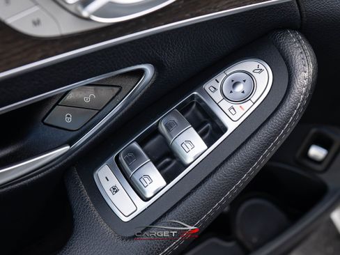 Used 2020 Mercedes-Benz C 300 4MATIC Sedan image 39