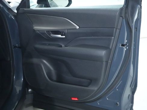 Used 2024 Toyota Grand Highlander XLE image 33