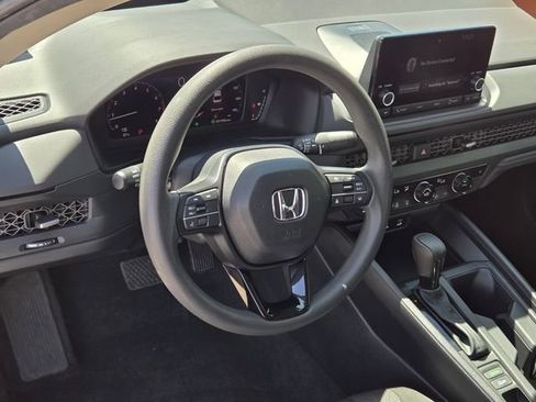 Used 2025 Honda Accord SE image 16