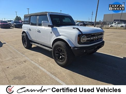 Used 2023 Ford Bronco Outer Banks image 1