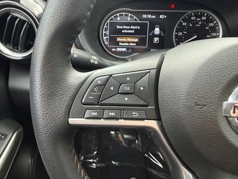 Certified 2020 Nissan Kicks SR w/ SR Premium Package FWD image 23