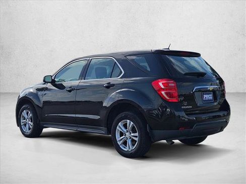Used 2017 Chevrolet Equinox LS FWD image 5