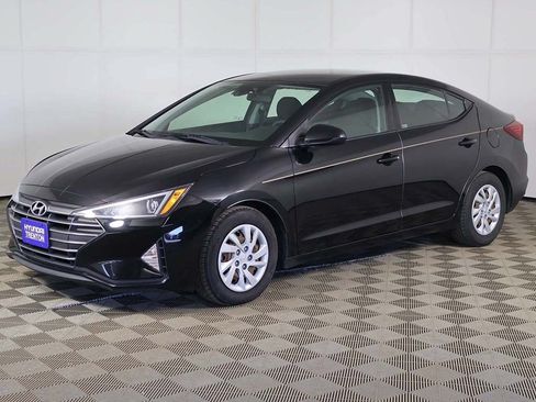 Used 2020 Hyundai Elantra SE w/ Cargo Package (C1) FWD image 5