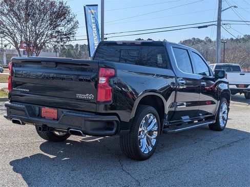 Used 2020 Chevrolet Silverado 1500 High Country w/ Technology Package image 8