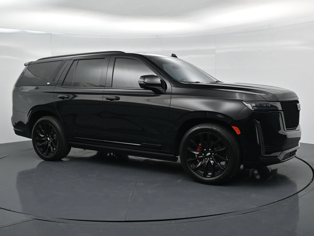 Used 2023 Cadillac Escalade Sport w/ LPO, ONYX Package AWD/4WD image 9