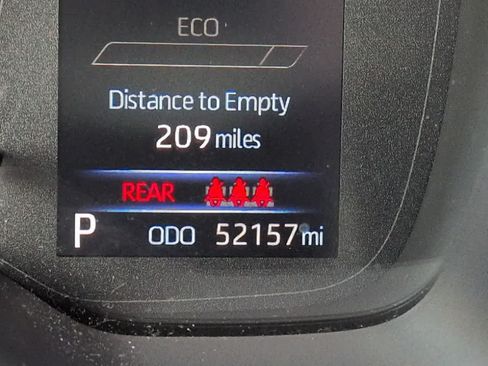 Used 2022 Toyota Corolla SE FWD image 24