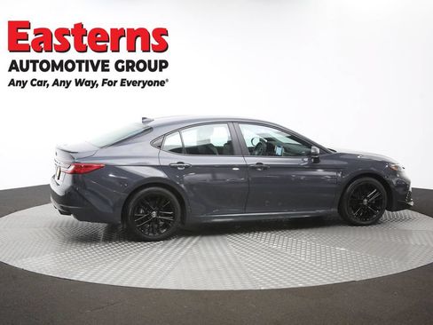 Used 2025 Toyota Camry SE FWD image 42