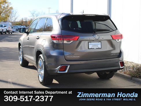 Used 2019 Toyota Highlander Limited image 27
