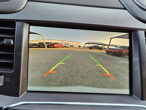 Used 2015 Lincoln MKS FWD image 11
