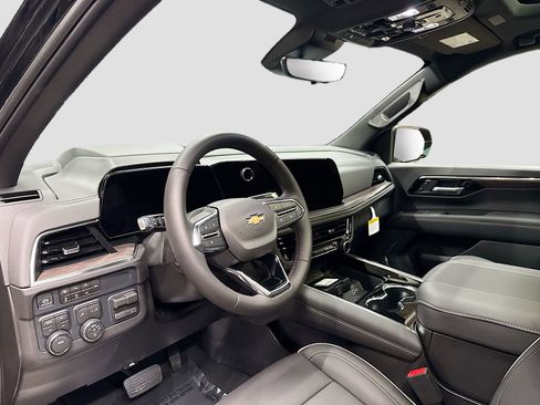 New 2026 Chevrolet Tahoe Premier AWD/4WD image 12
