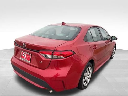 Used 2021 Toyota Corolla LE FWD image 5
