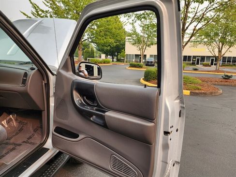 Used 2001 Ford Ranger 4x4 SuperCab image 32