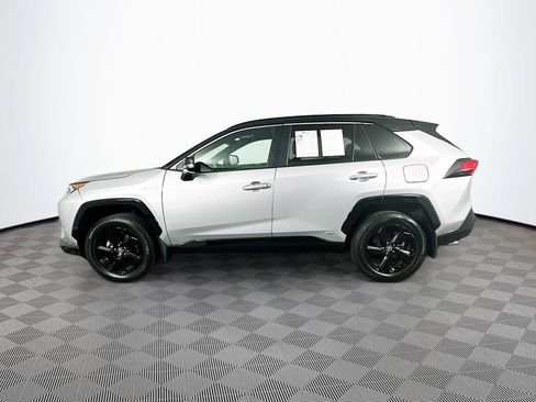 Used 2021 Toyota RAV4 XSE AWD/4WD image 5