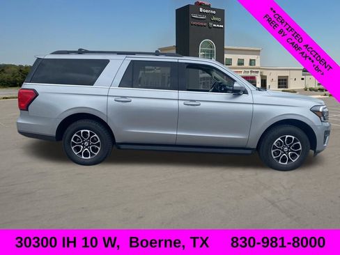 Used 2024 Ford Expedition Max XLT AWD/4WD image 2
